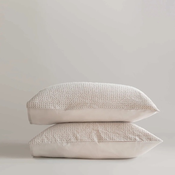 QUINCE 100% Organic Luxe Waffle Shams in sand color - Picture 1 of 8